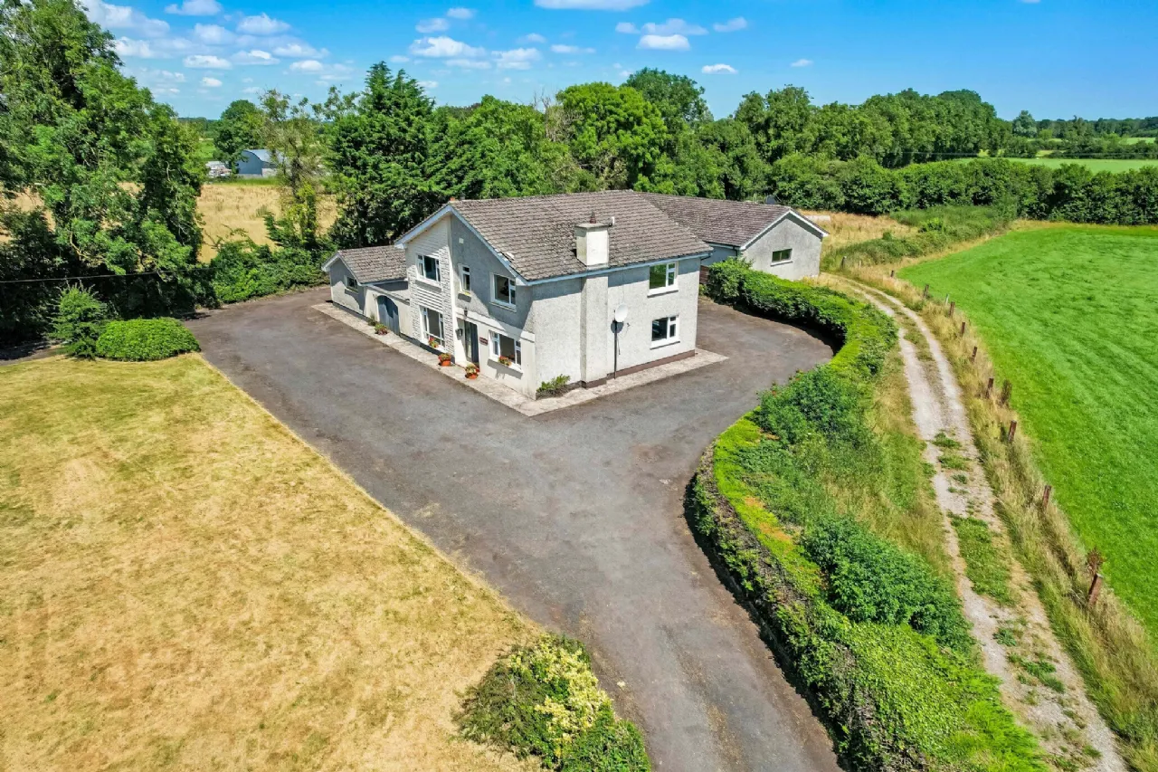 Photo of House On 4.6 Acres & Outbuilding, Carnisle, Kildalkey, Co Meath, C15R902