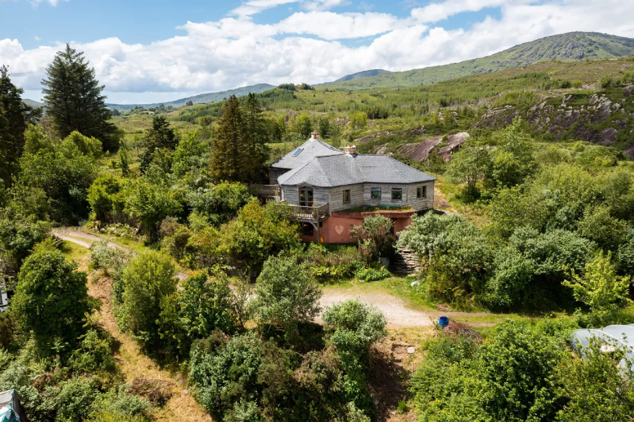 Photo of Honeycomb & Honeypot Annex, Derryduff More, Coomhola, Bantry, Co. Cork, P75WD52