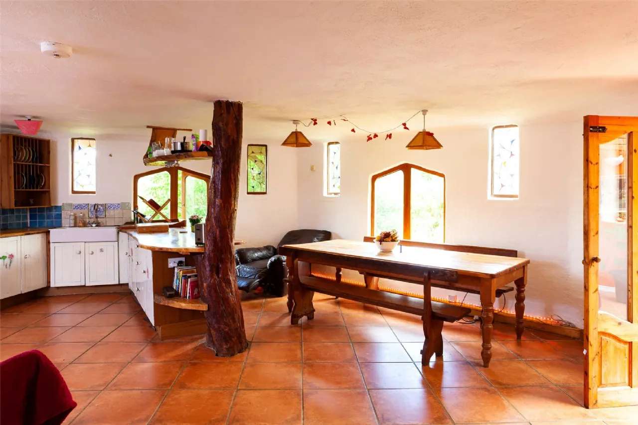 Photo of Honeycomb & Honeypot Annex, Derryduff More, Coomhola, Bantry, Co. Cork, P75WD52