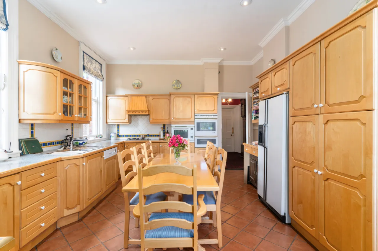 Photo of 20 Herbert Park, Ballsbridge, Dublin 4, D04 T419