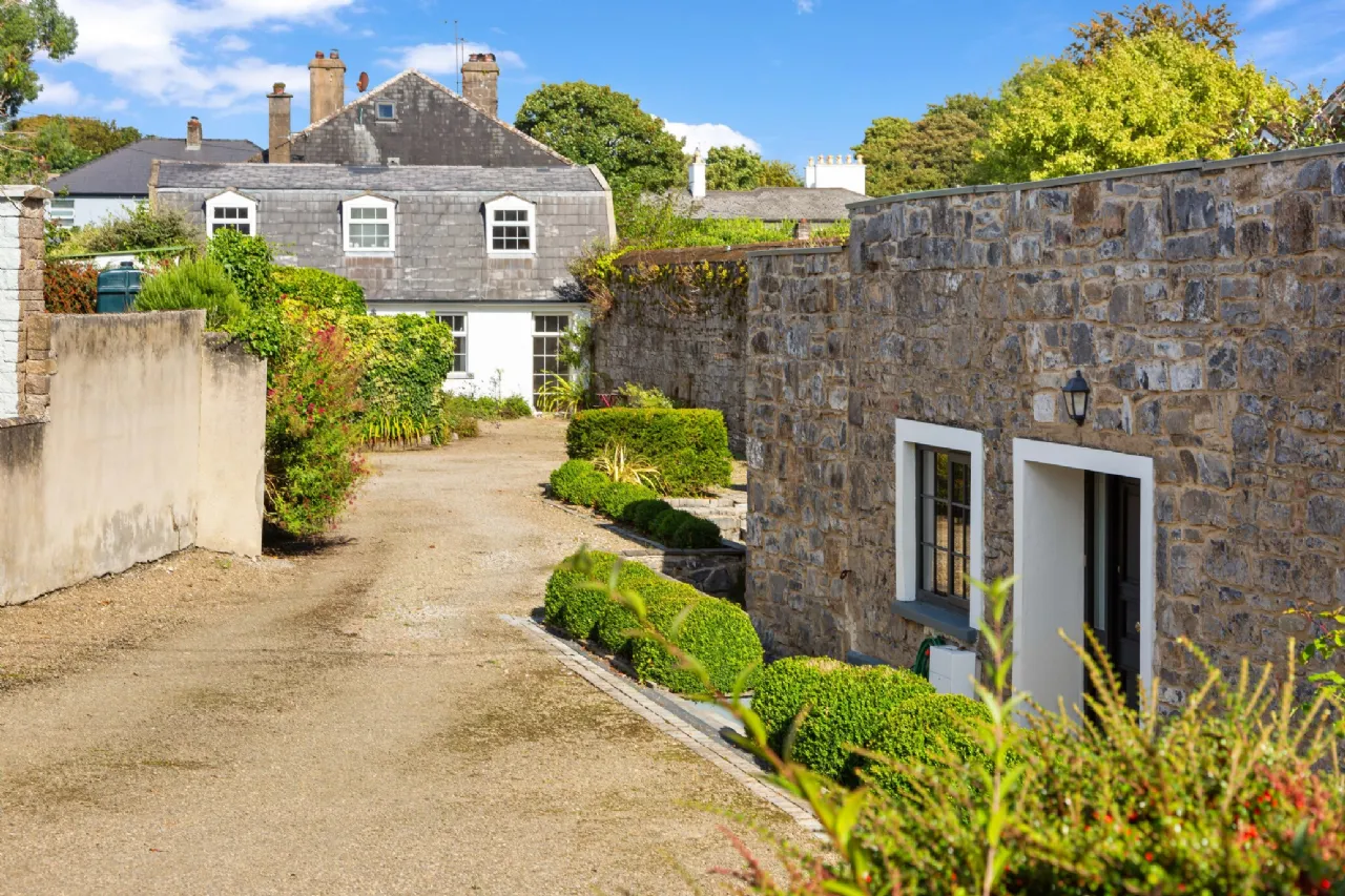 Photo of Sunville House, North Circular Road, Limerick, V94 X59H