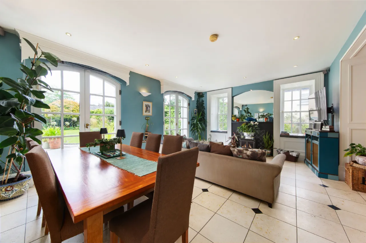 Photo of Sunville House, North Circular Road, Limerick, V94 X59H
