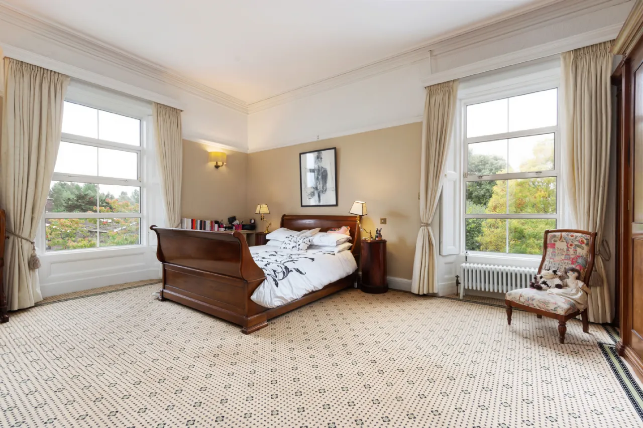 Photo of Sunville House, North Circular Road, Limerick, V94 X59H
