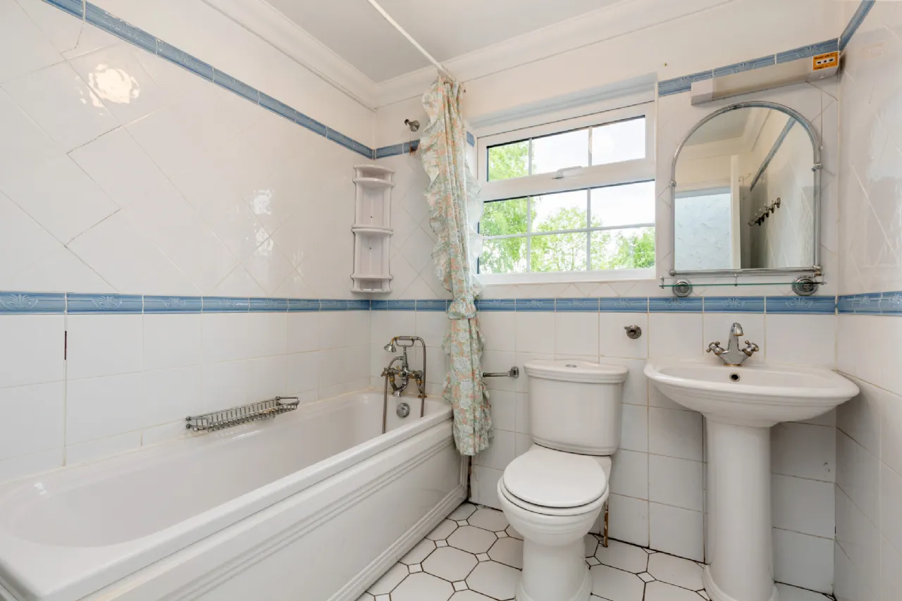 Photo of Hinchogue Cottage, Golf Lane, Carrickmines, Dublin 18, D18K6P1