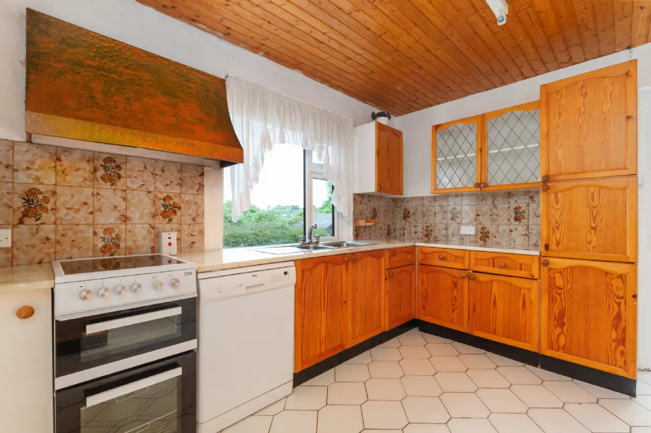 Photo of Hinchogue Cottage, Golf Lane, Carrickmines, Dublin 18, D18K6P1