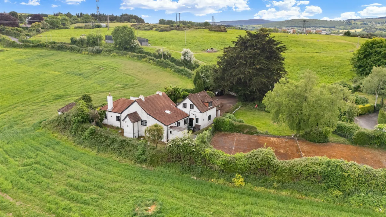 Photo of Hinchogue Cottage, Golf Lane, Carrickmines, Dublin 18, D18K6P1