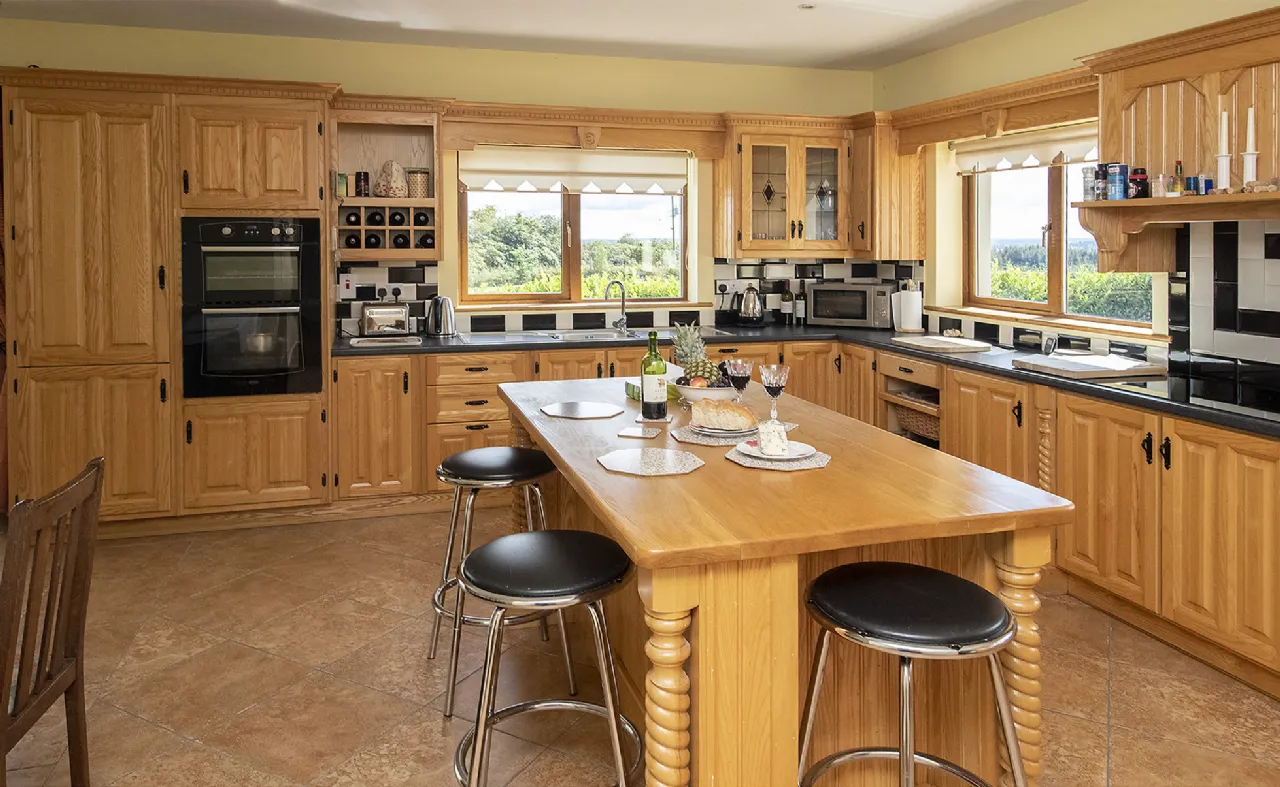 Photo of Mountain High, Knockaungarriff, Lismore, Co Waterford, P51C3K8