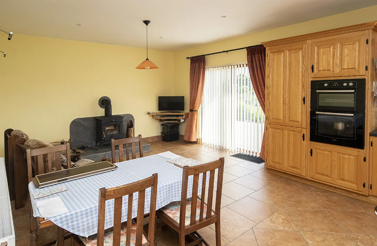 Photo of Mountain High, Knockaungarriff, Lismore, Co Waterford, P51C3K8