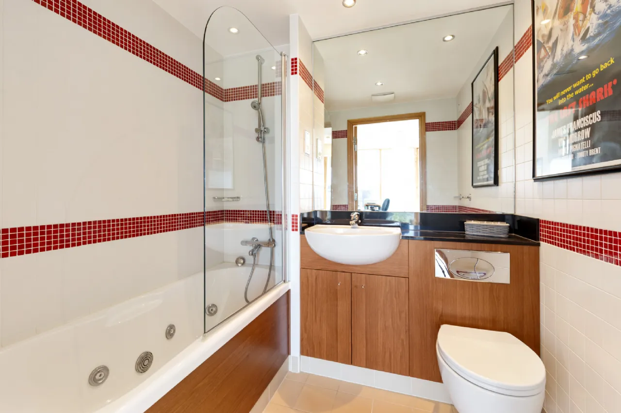 Photo of 40 Harbour View, Harbour Square, Crofton Road, Dun Laoghaire, A96 XN83