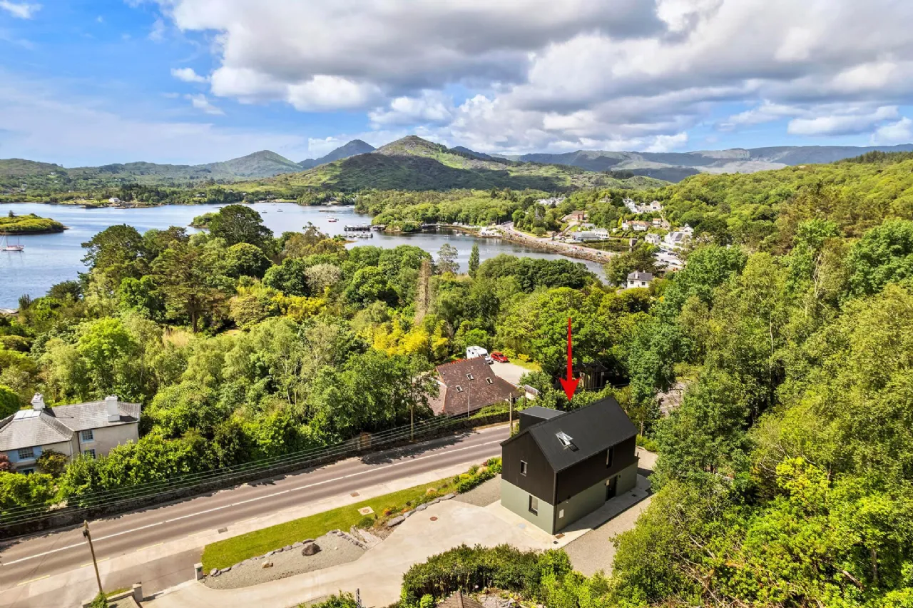 Photo of Shrone Hill View, Reenmeen East, Glengarriff, Co Cork, P75 FC83