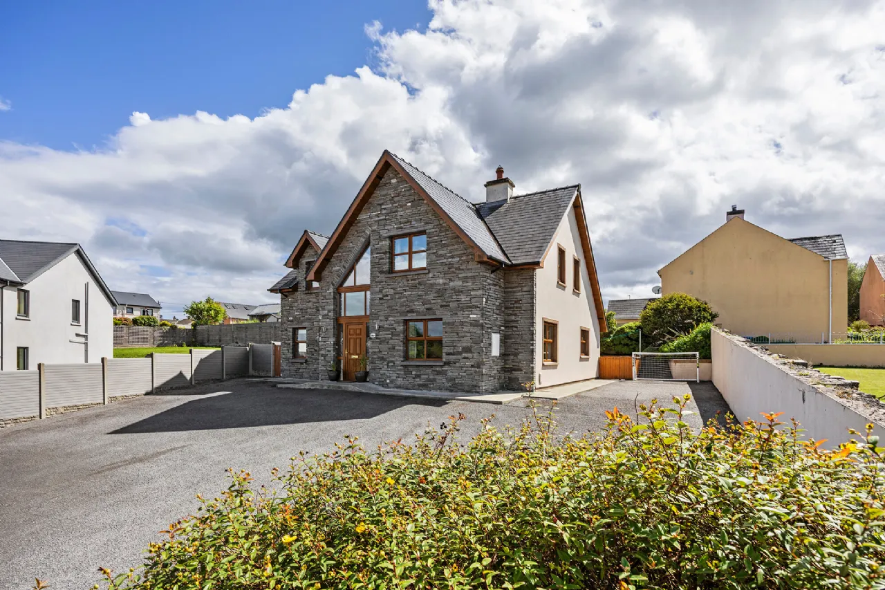 Photo of 38 Newbridge Park, Skibbereen, Co Cork, P81 VX25