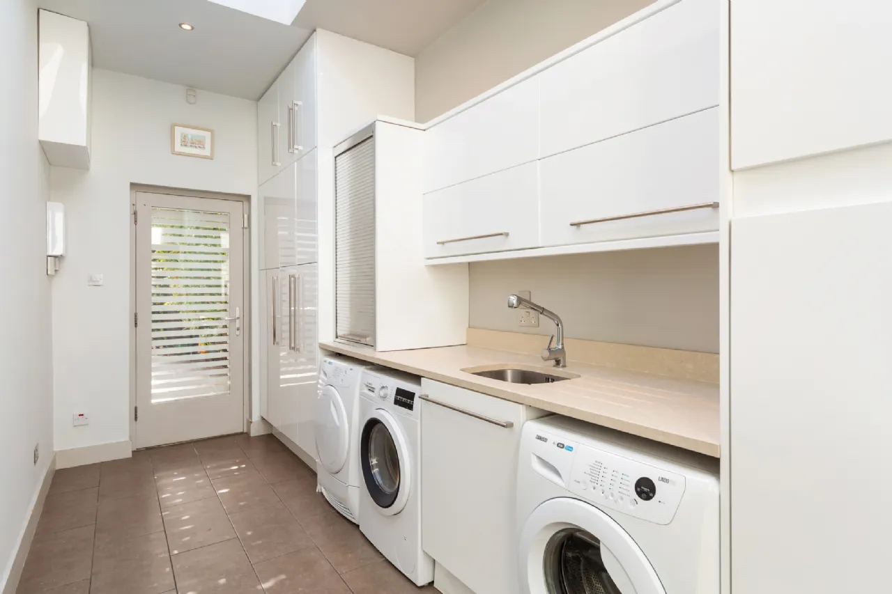 Photo of 142 Merrion Road, Dublin 4, D04 H6W4