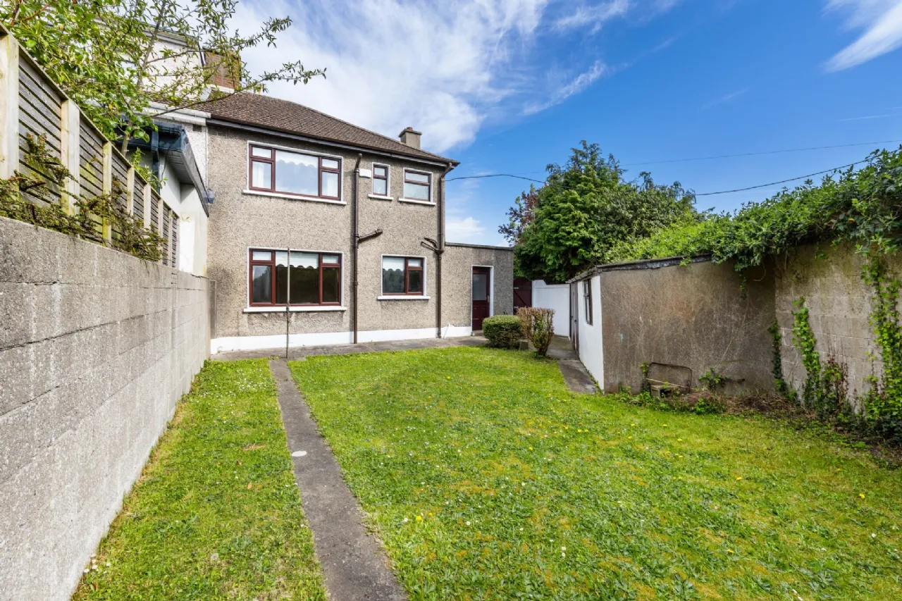Photo of 32 Ballygall Road East, Glasnevin, Dublin 11, D11H1R9