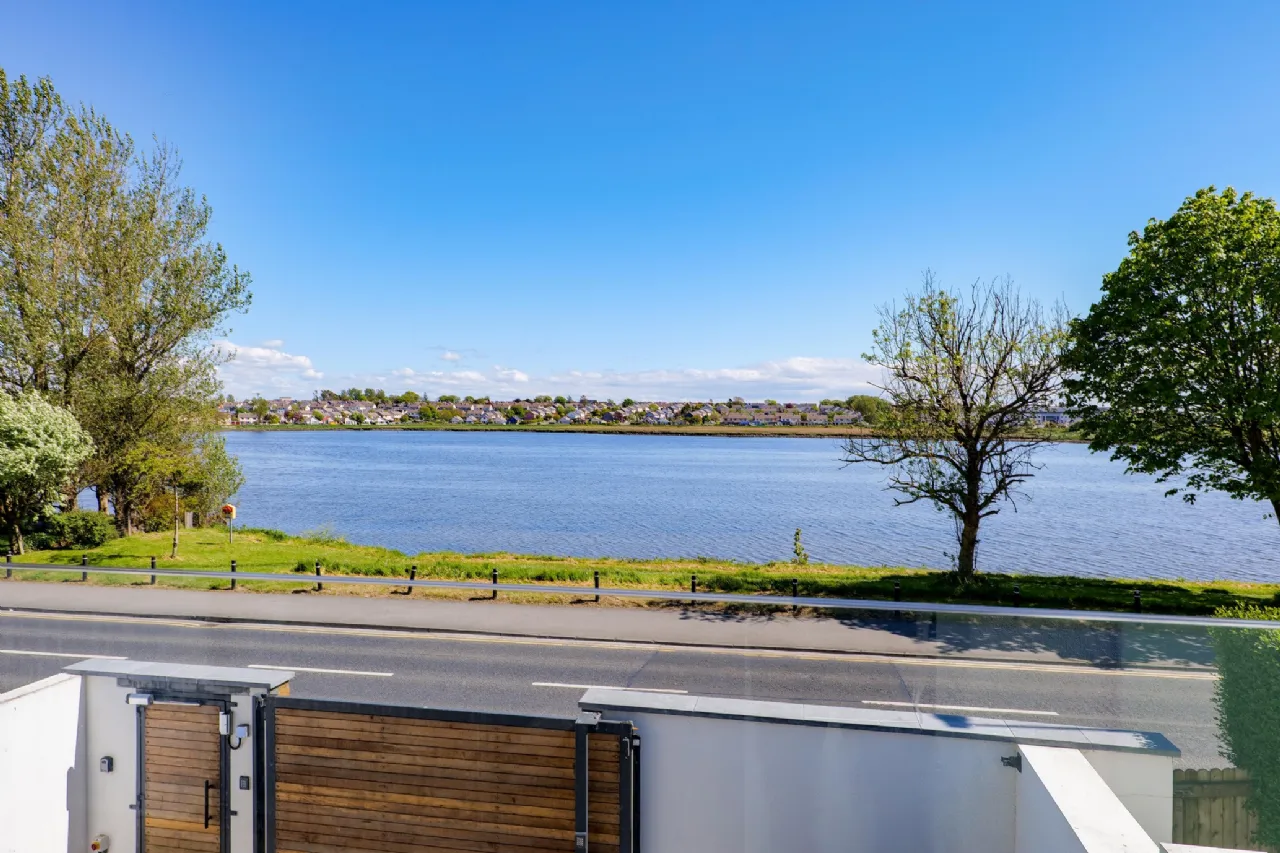 Photo of LA 18, 18 Lough Atalia Road, Galway, H91 524H