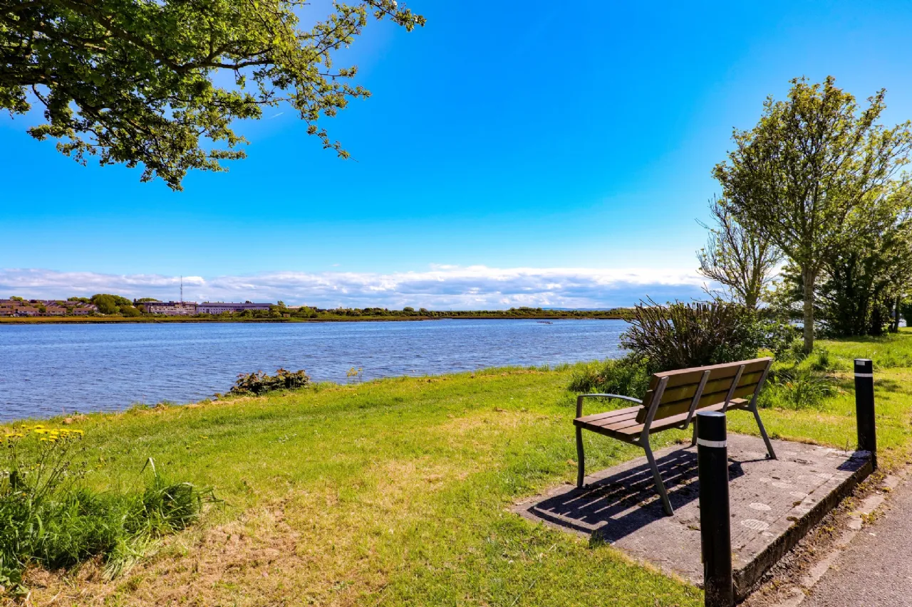 Photo of LA 18, 18 Lough Atalia Road, Galway, H91 524H