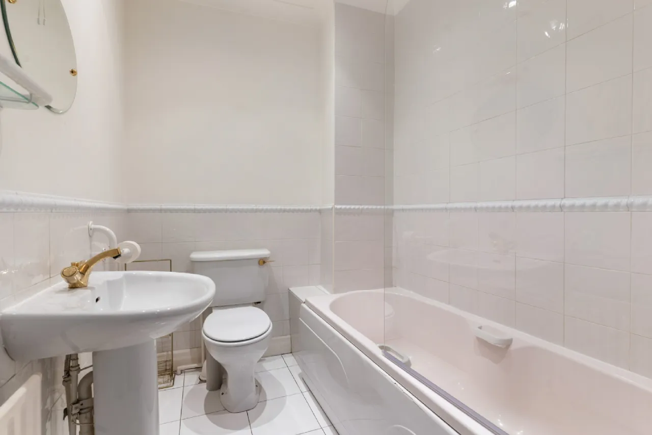 Photo of 14 Roebuck Park, Roebuck, Goatstown, Dublin 14, D14 X0W4