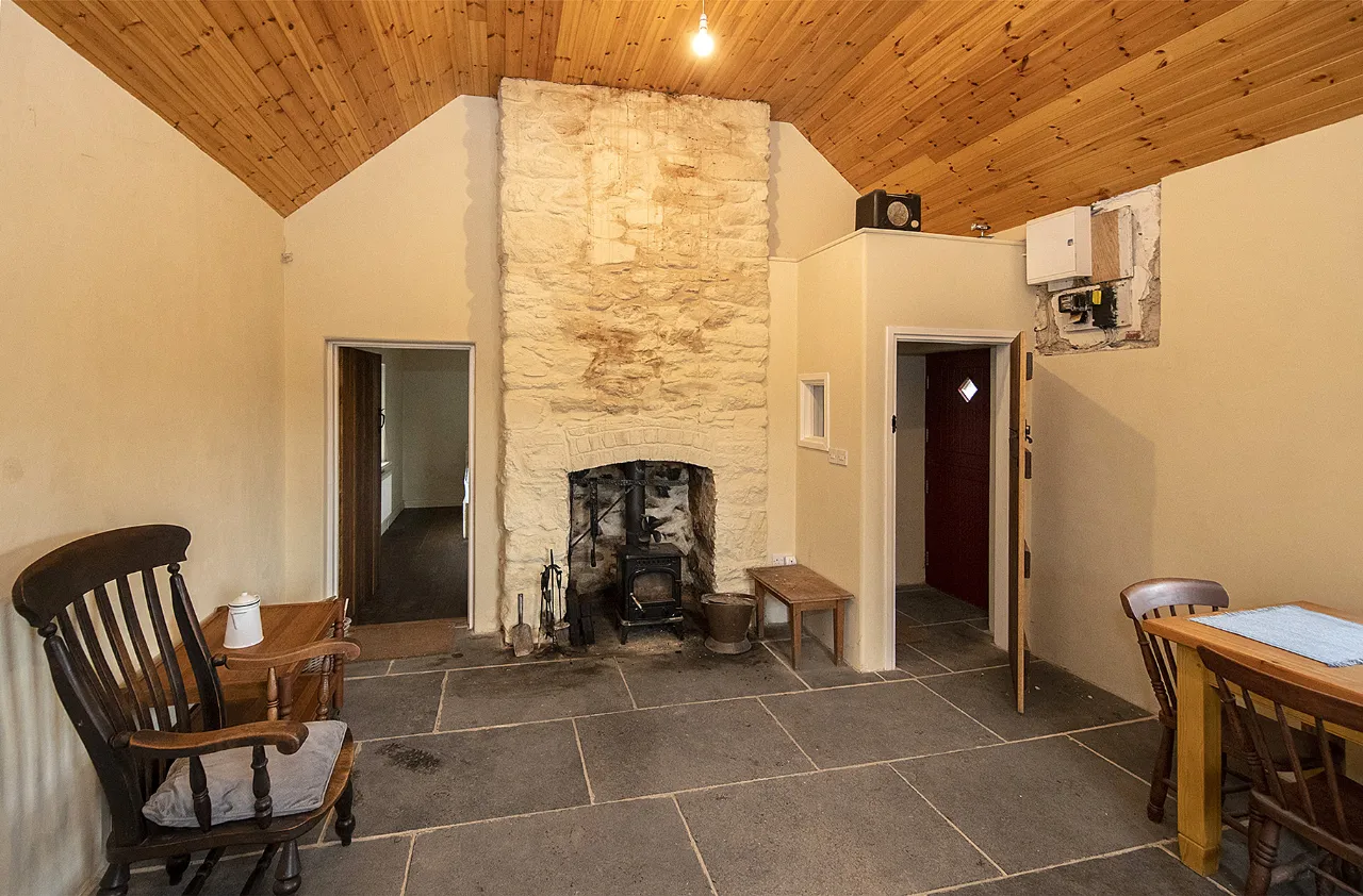 Photo of Lyrattin Cottage, Ballinamult, Co Waterford, E91C567