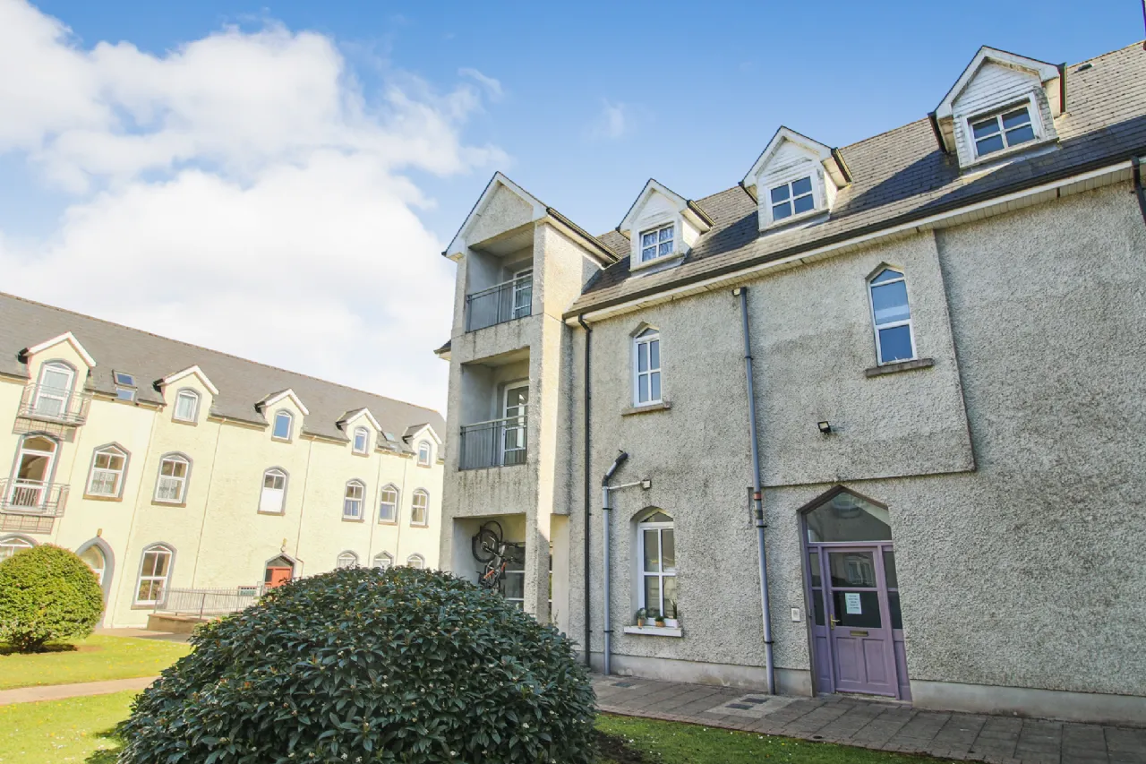 Photo of 16 Marymount, Carrick-On-Shannon, Co. Leitrim, N41 NY88