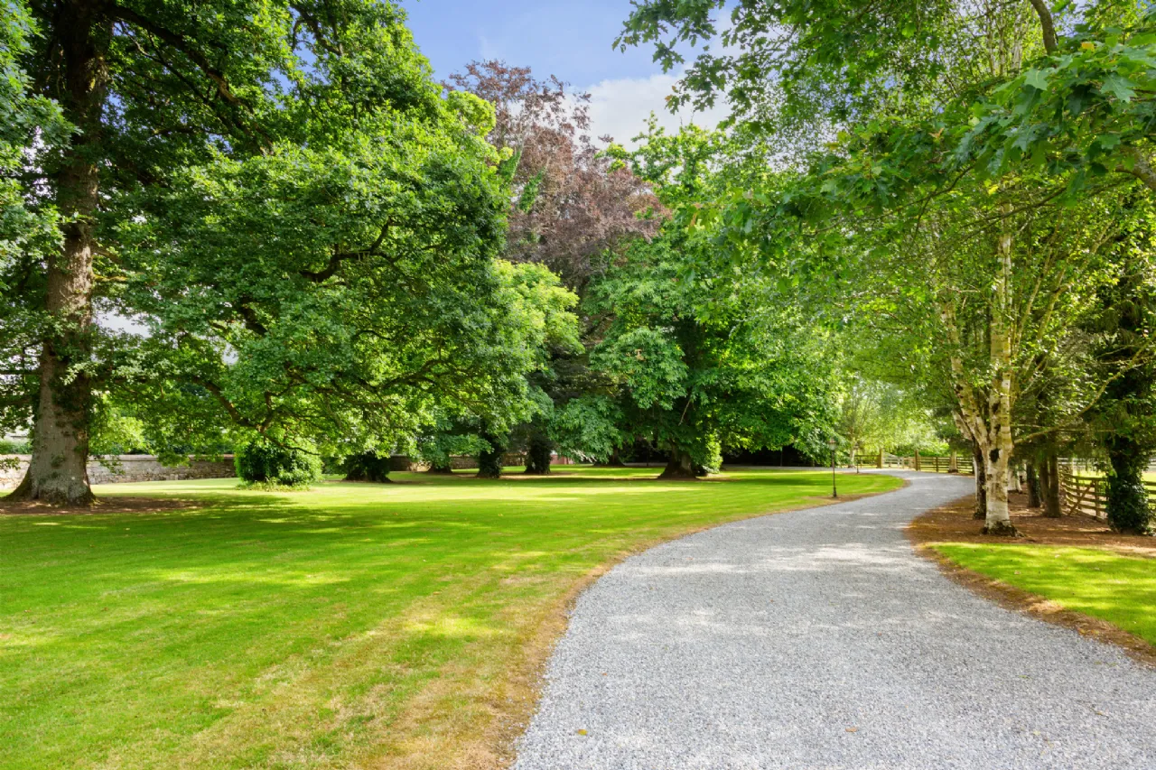 Photo of Ballintoher House, Ballintoher Road, Nenagh, County Tipperary, E45 TX68