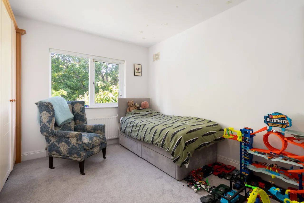 Photo of 3 Pavilion Gate, Glenamuck Road, Foxrock, Dublin 18, D18 R2H9