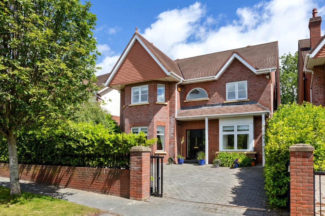 Photo of 3 Pavilion Gate, Glenamuck Road, Foxrock, Dublin 18, D18 R2H9