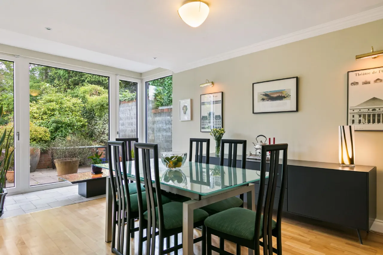 Photo of Iniscarra, 1 Carraig Glen, Cabinteely, Dublin 18, D18 WF24