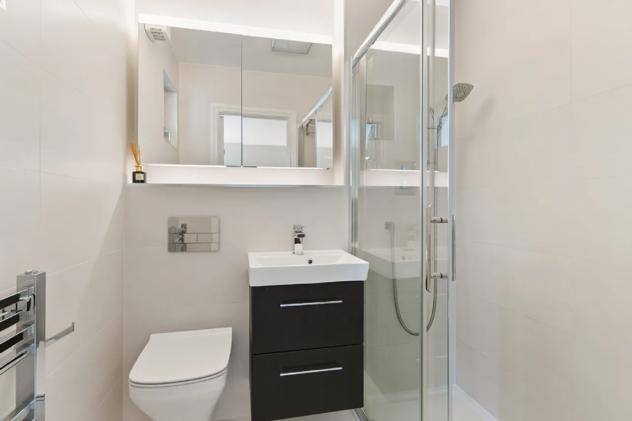 Photo of Iniscarra, 1 Carraig Glen, Cabinteely, Dublin 18, D18 WF24